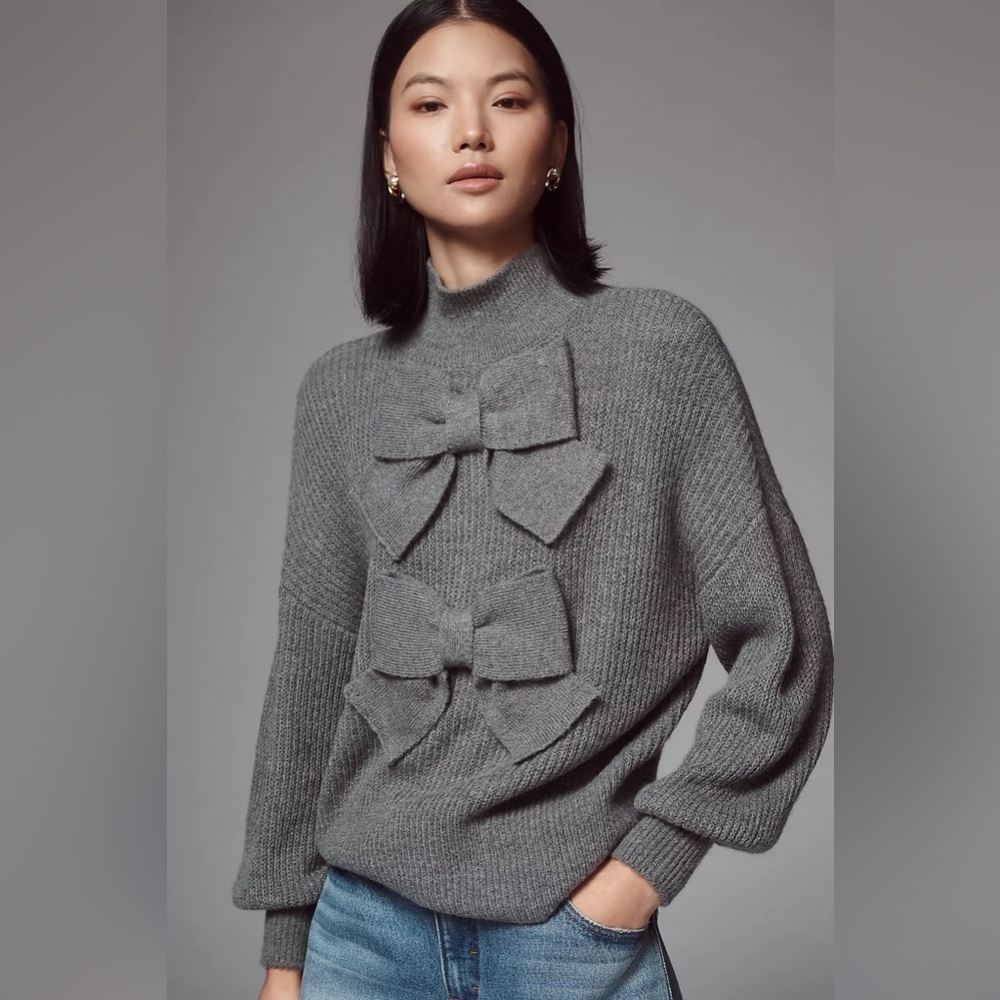 NWT Size S - Mare Mare x Anthropologie 3D Bow Sweater in Grey - Picture 2 of 14